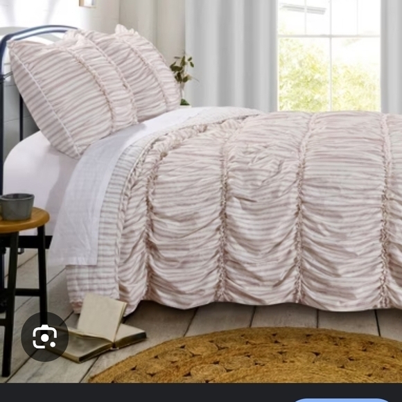 Simply Shabby Chic Pink Ruched Comforter Set - Picture 2 of 9